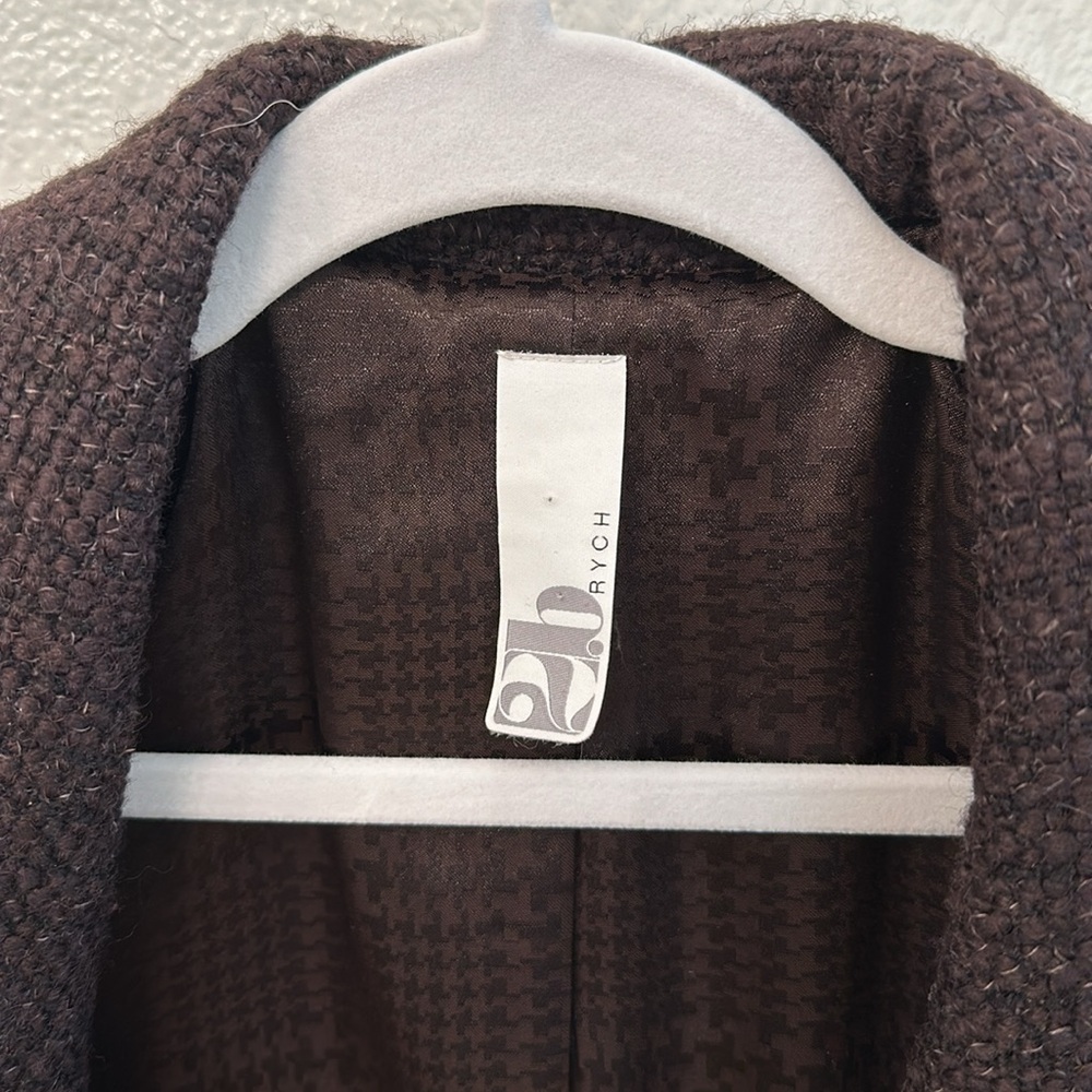 2b Rych Tweed Blazer With One Button Closure - image 3